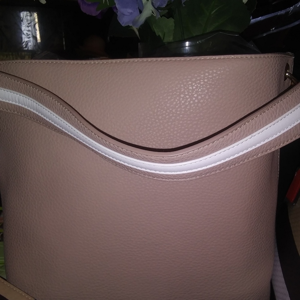 PURSES - Picture 4 of 4